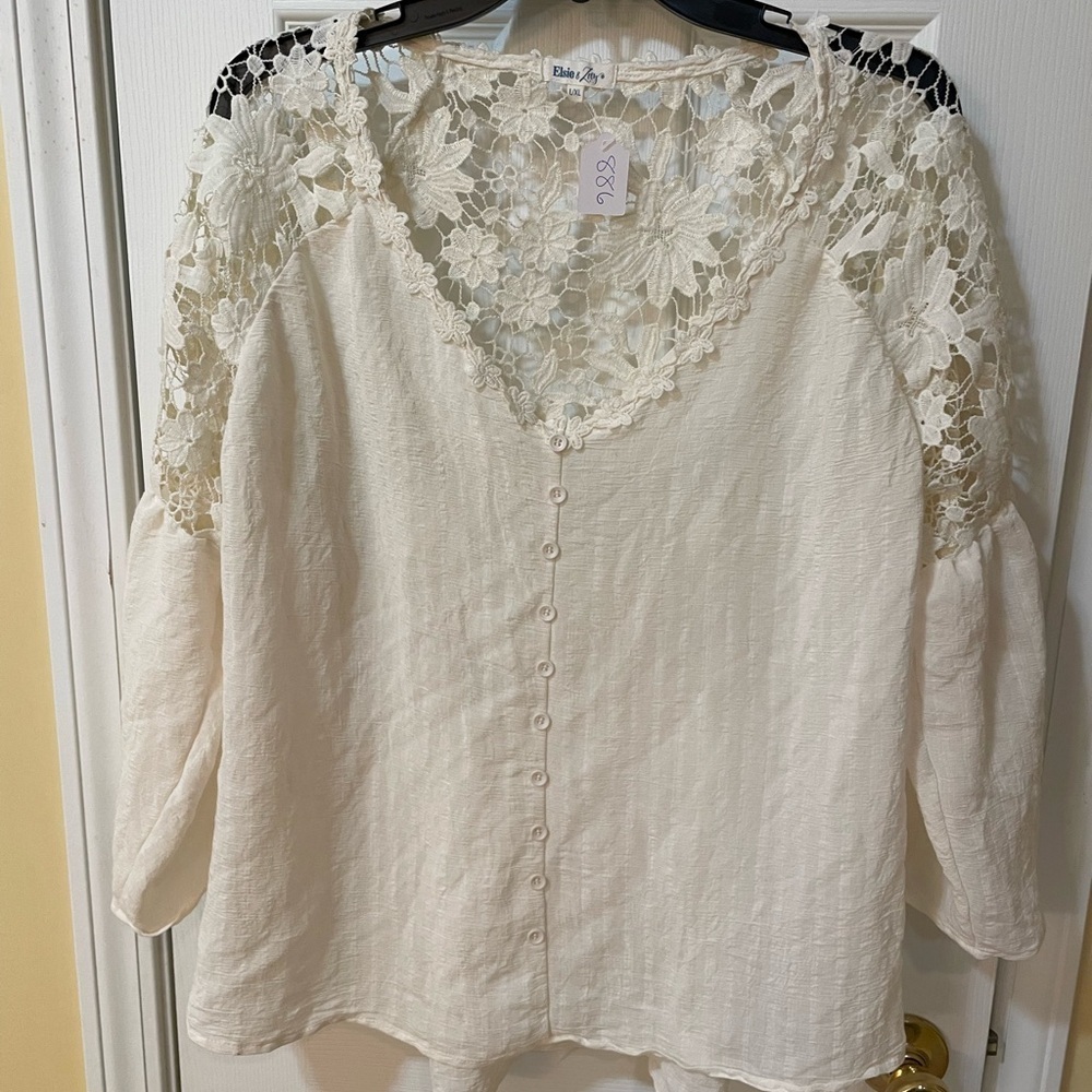 Elsie & Zoey Lace Boho Peplum Blouse Size L/XL 🤍🌿